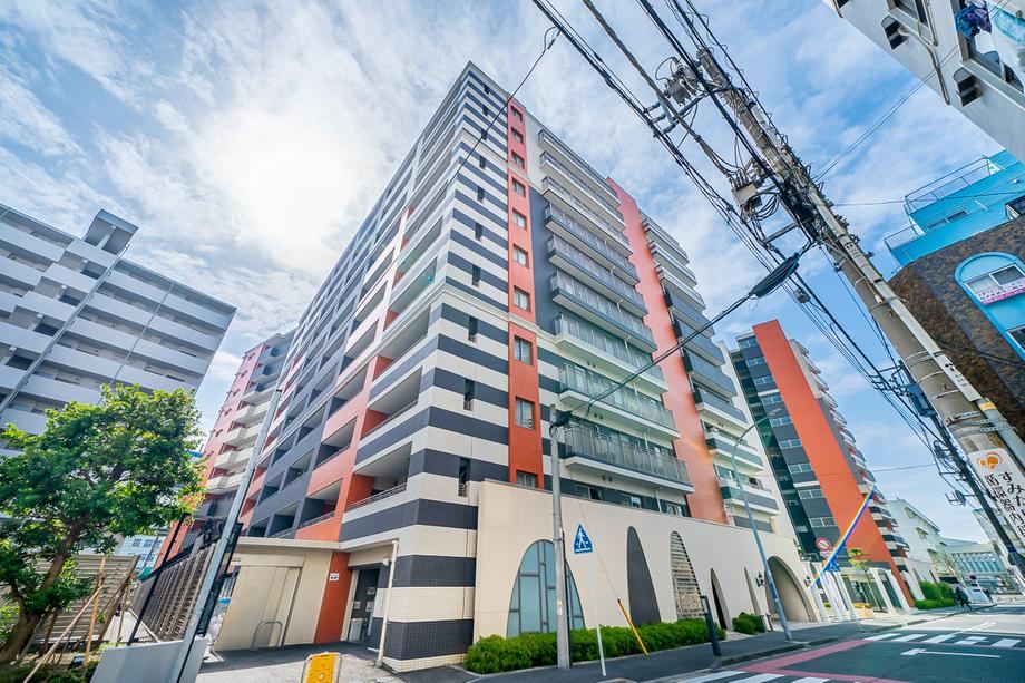 3LDK apartment in Isogo Ward, Yokohama, Kanagawa - Photo 1
