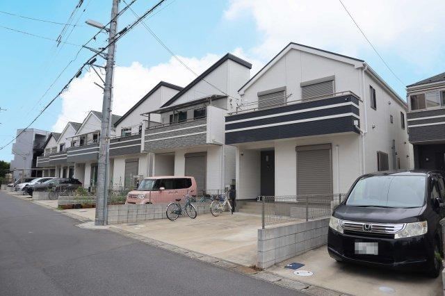 4LDK house in Matsudo, Chiba - Photo 1
