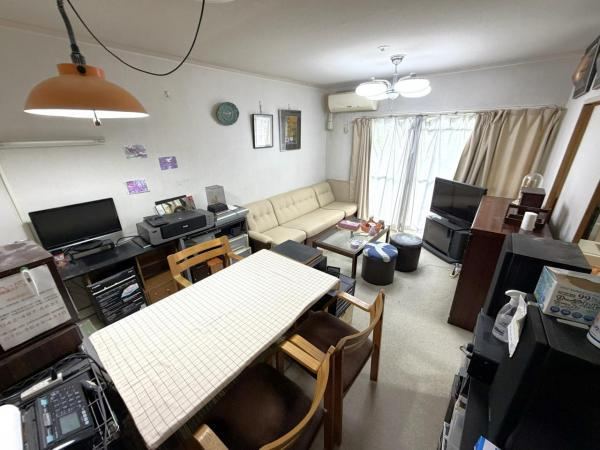 3LDK apartment in Nishitokyo, Tokyo - Photo 1