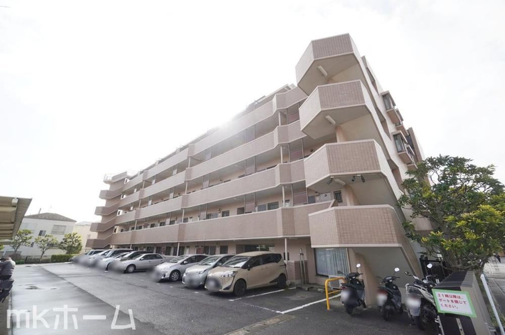 3LDK apartment in Funabashi, Chiba - Photo 1
