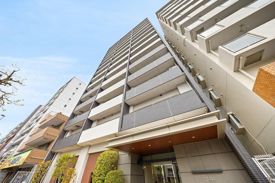 2LDK apartment in Koto Ward, Tokyo - Photo 1