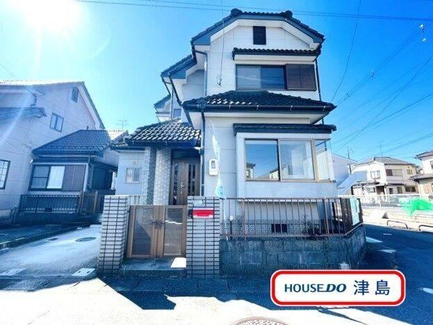 4LDK house in Tsushima, Aichi - Photo 1
