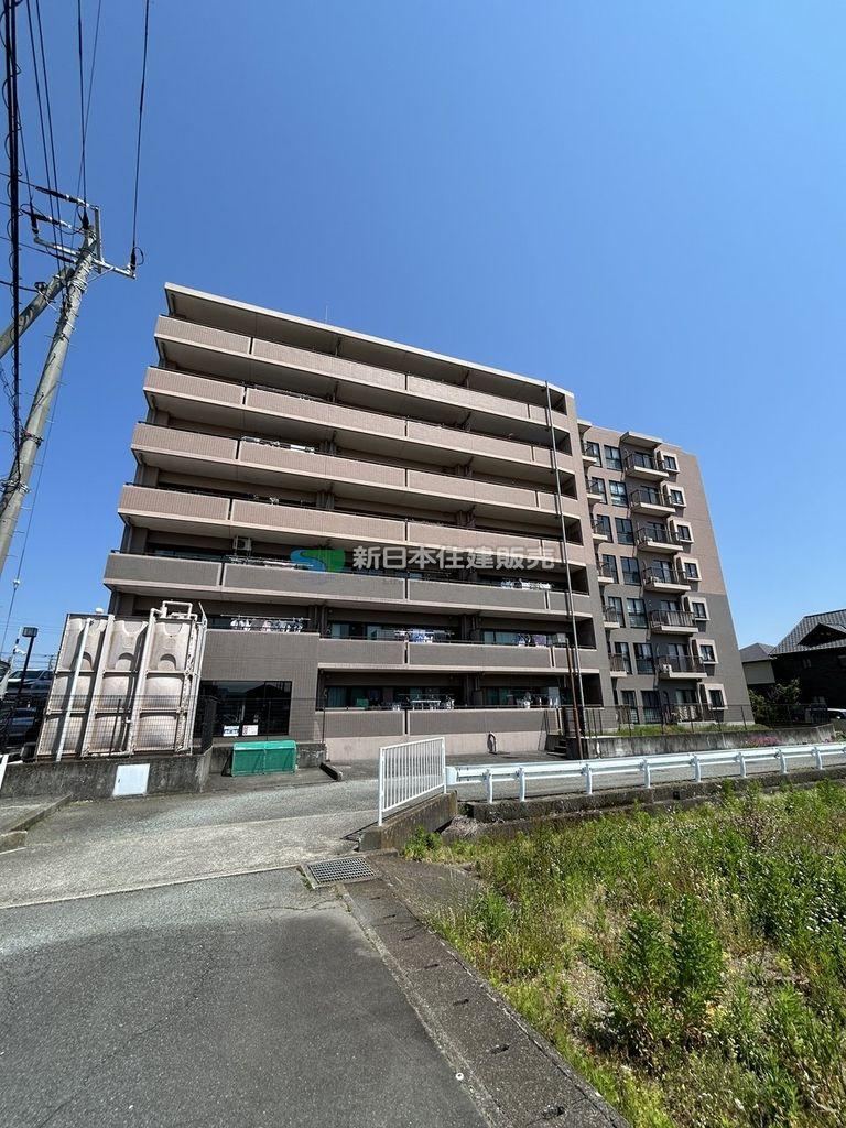 3LDK apartment in Numazu, Shizuoka - Photo 1