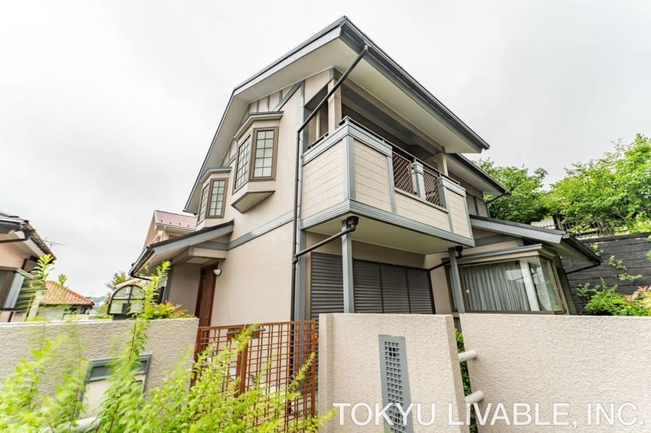 4LDK house in Aoba Ward, Yokohama, Kanagawa - Photo 1