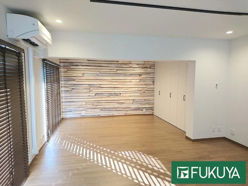 2LDK apartment in Toyonaka, Osaka - Photo 1