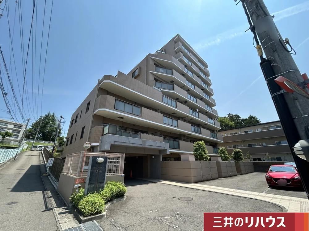 3LDK apartment in Aoba Ward, Sendai, Miyagi - Photo 1