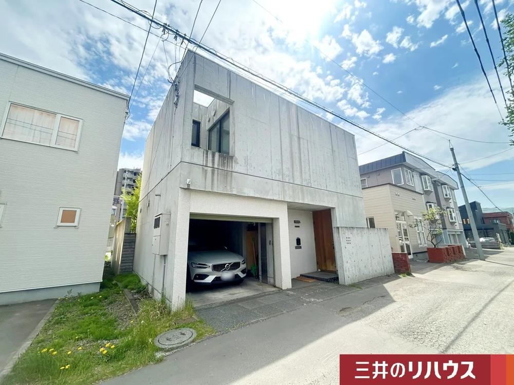 3LDK house in Chuo Ward, Sapporo, Hokkaido - Photo 1