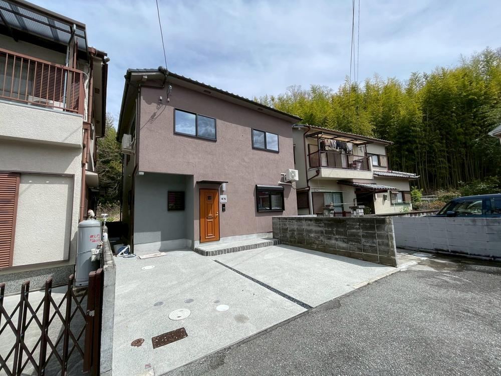 4LDK house in Nishinomiya, Hyogo - Photo 1