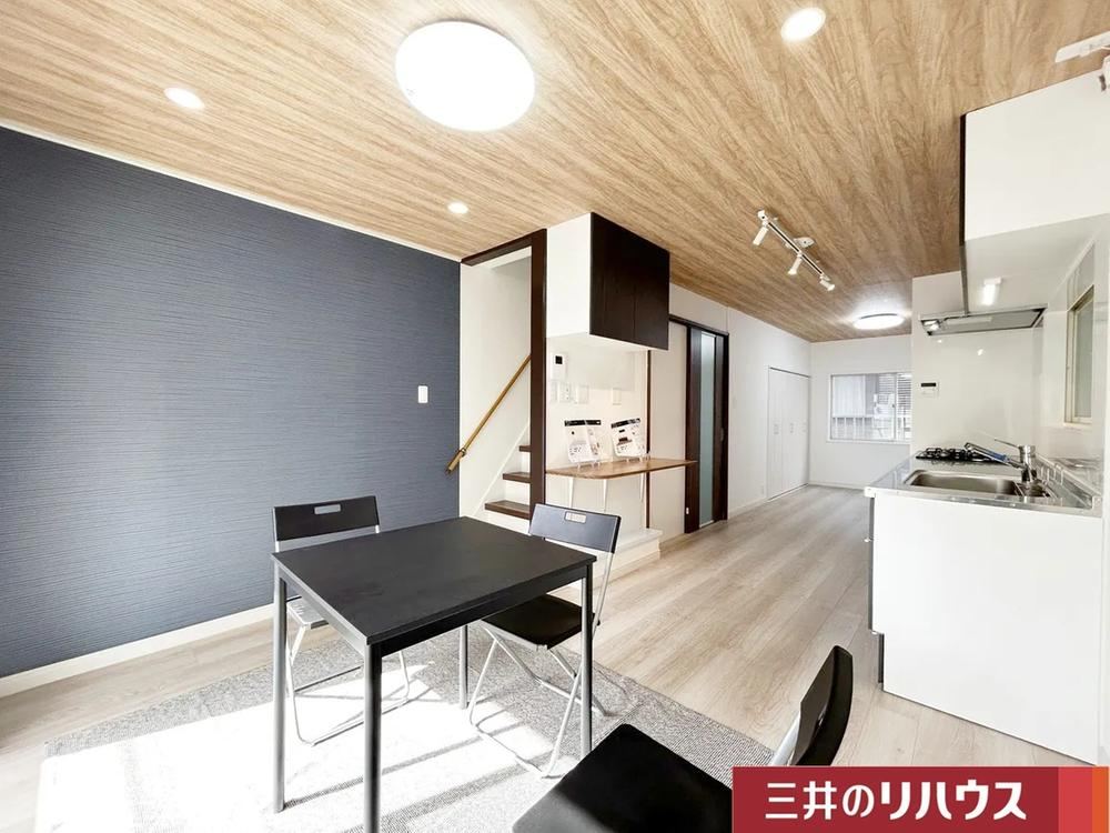 3LDK house in Higashinada Ward, Kobe, Hyogo - Photo 1