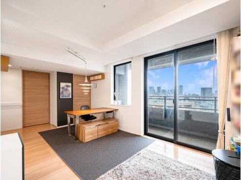 2LDK apartment in Chuo Ward, Tokyo - Photo 1