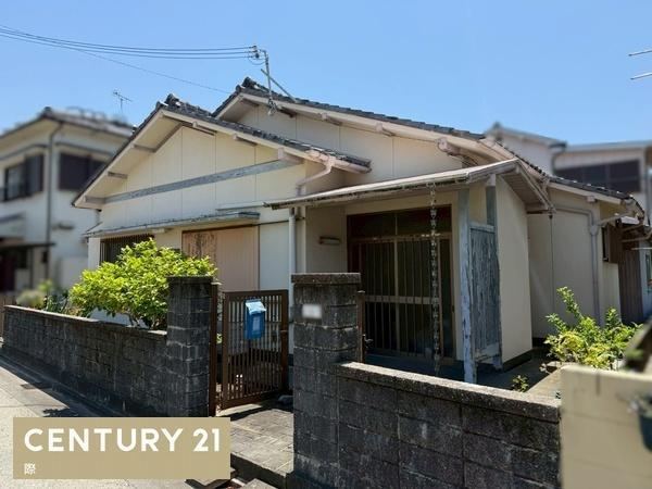 3DK house in Wakayama, Wakayama - Photo 1