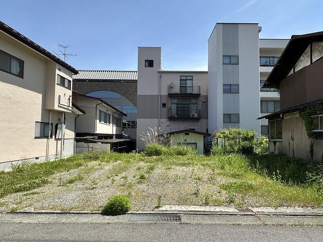 141 m² land in Okaya, Nagano - Photo 1