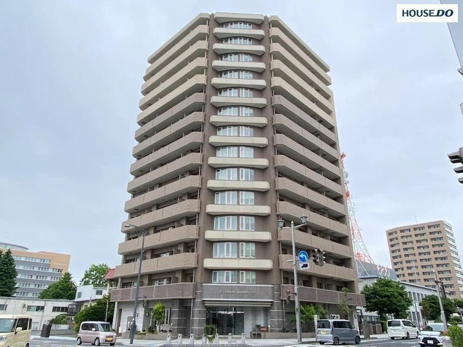 3LDK apartment in Yamagata, Yamagata - Photo 1