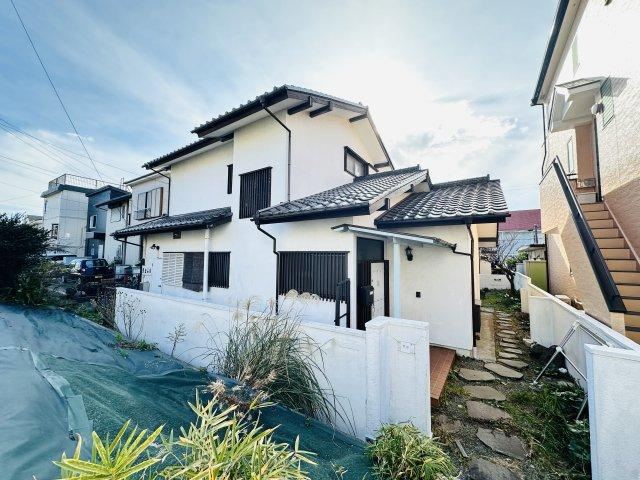 4LDK house in Yokosuka, Kanagawa - Photo 1