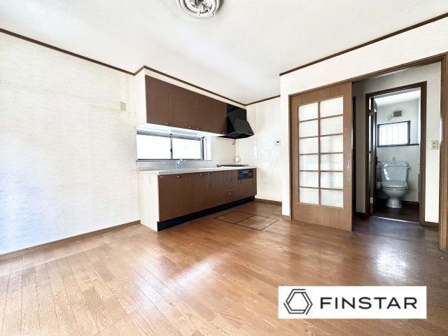 4LDK house in Kasukabe, Saitama - Photo 1