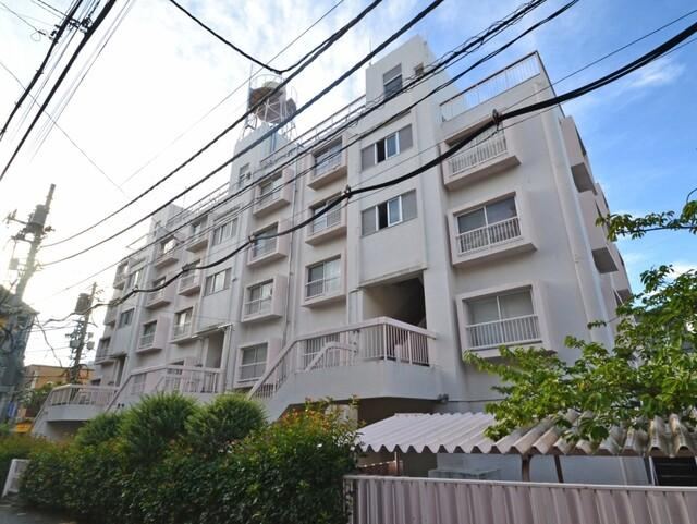 1LDK apartment in Shinagawa Ward, Tokyo - Photo 1