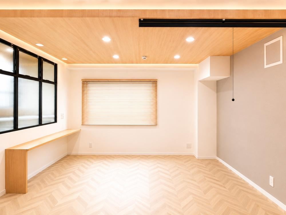 studio apartment in Mitaka, Tokyo - Photo 1