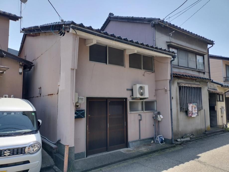 6DK house in Kanazawa, Ishikawa - Photo 1