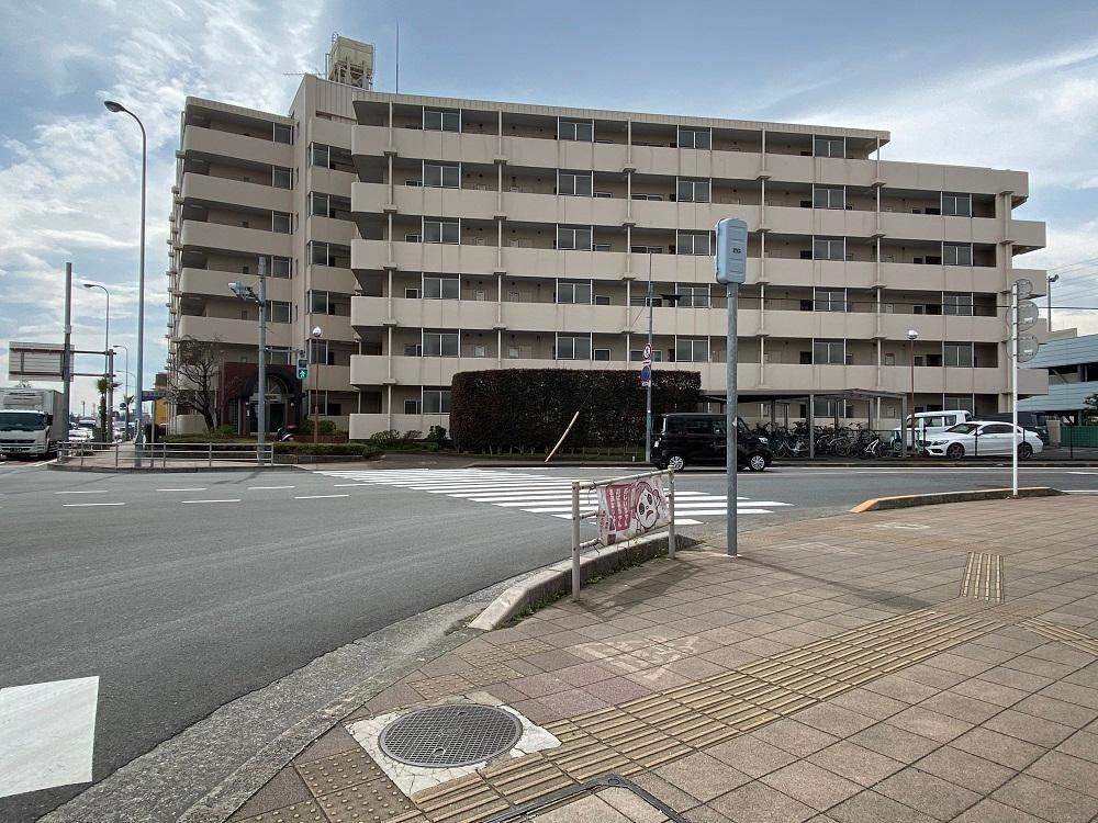 3LDK apartment in Fussa, Tokyo - Photo 1