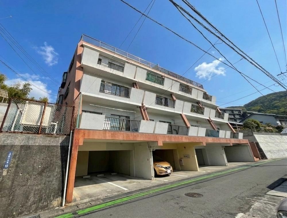 2LDK apartment in Nagasaki, Nagasaki - Photo 1