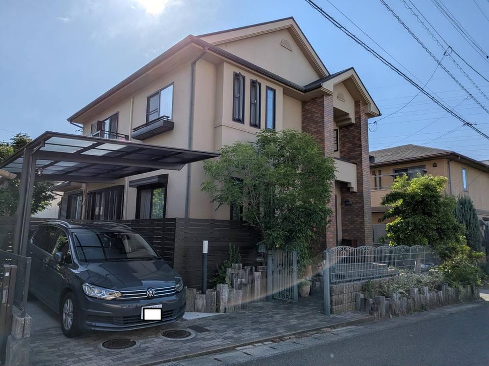 4LDK house in Matsuyama, Ehime - Photo 1