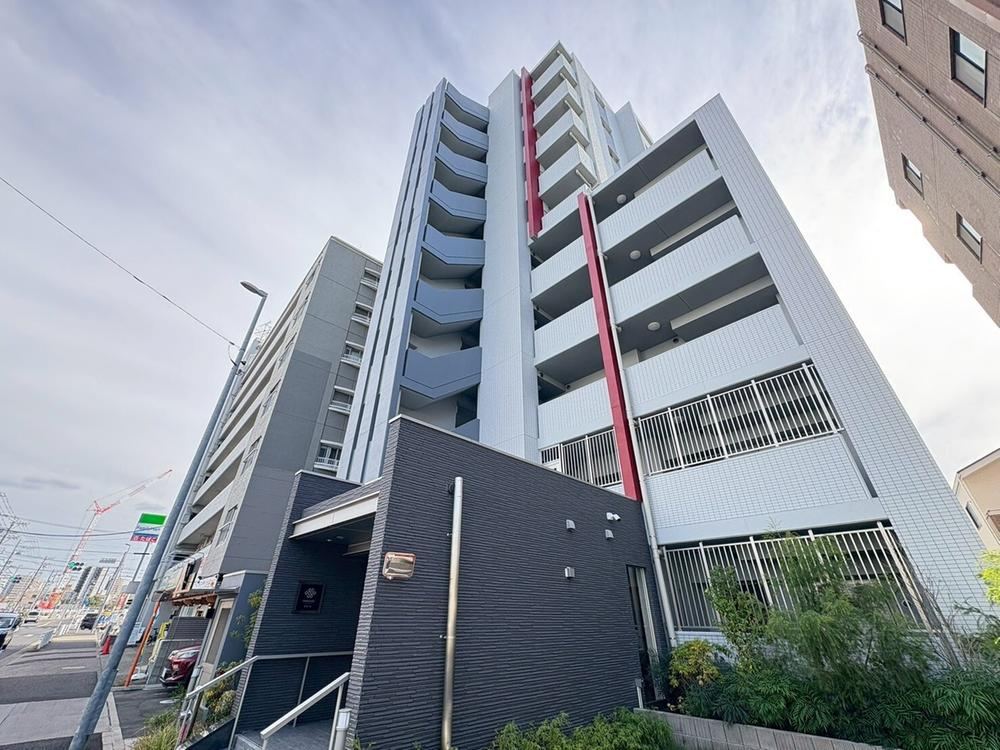 3LDK apartment in Higashi Ward, Nagoya, Aichi - Photo 1