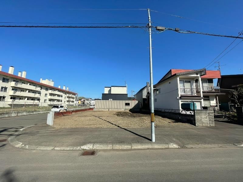 201 m² land in Kita Ward, Sapporo, Hokkaido - Photo 1