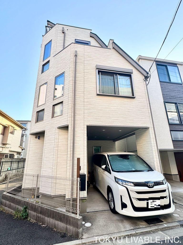 2LDK+S house in Setagaya Ward, Tokyo - Photo 1