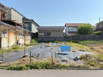 plot of land in Kaga