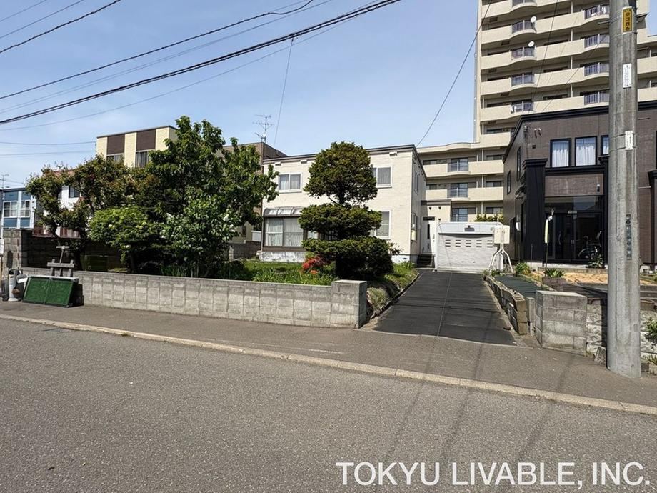 316 m² land in Higashi Ward, Sapporo, Hokkaido - Photo 1