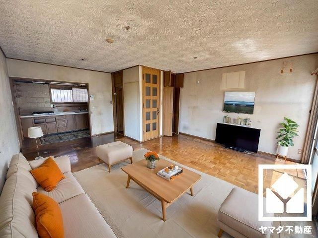5LDK+S house in Nishinomiya, Hyogo - Photo 1