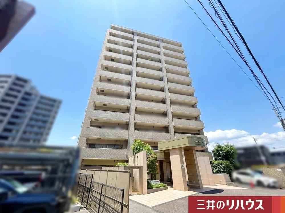 3LDK apartment in Asaminami Ward, Hiroshima - Photo 1