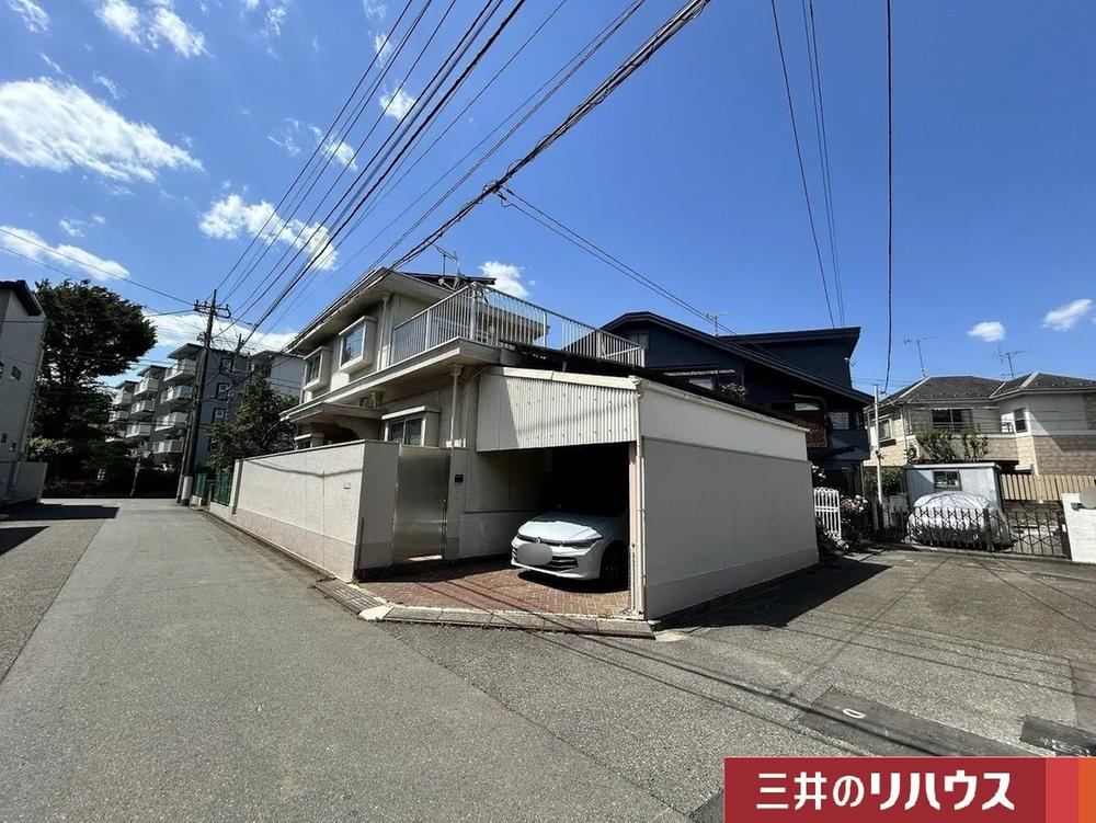 2LDK house in Kunitachi, Tokyo - Photo 1