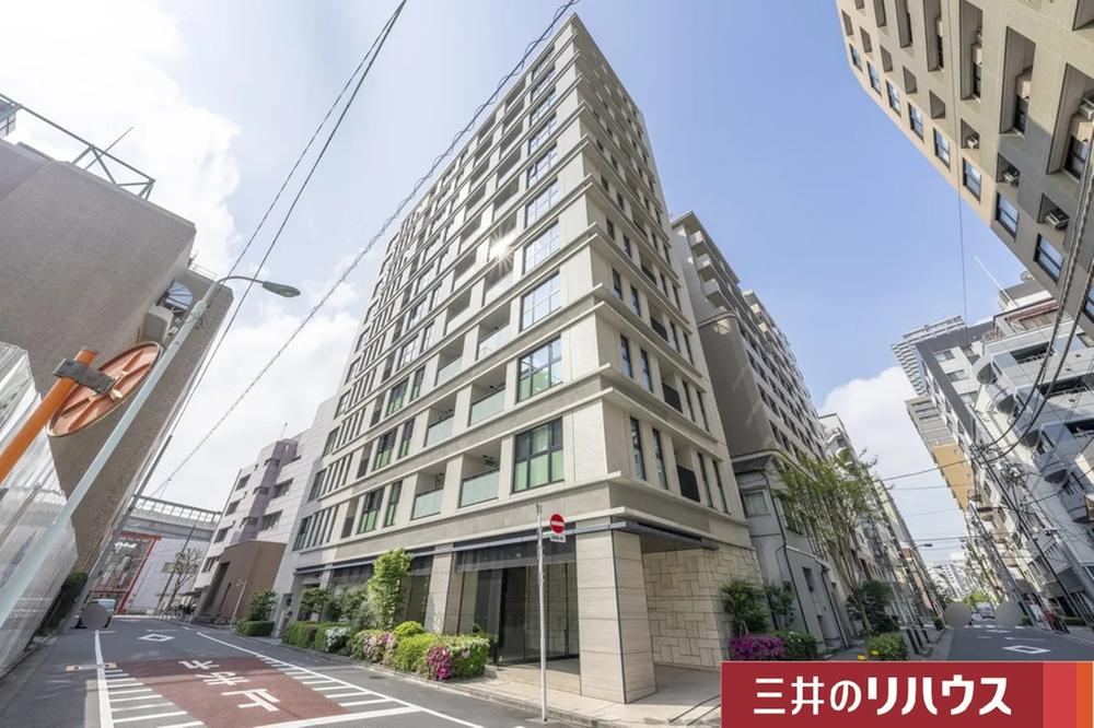 2LDK apartment in Chuo Ward, Tokyo - Photo 1