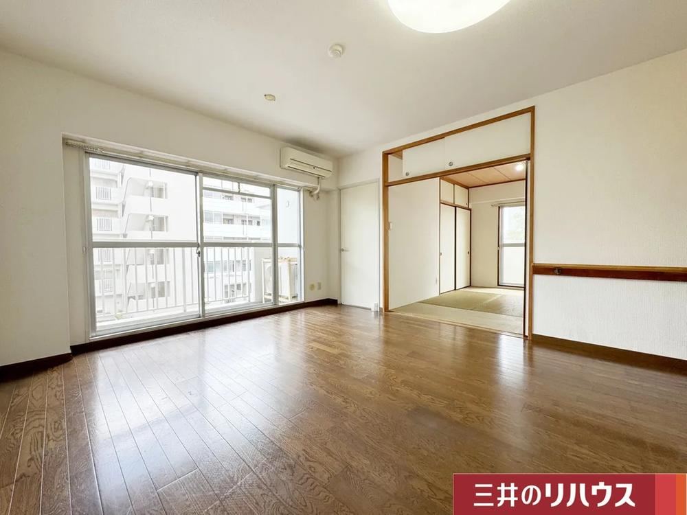 4LDK apartment in Narashino, Chiba - Photo 1