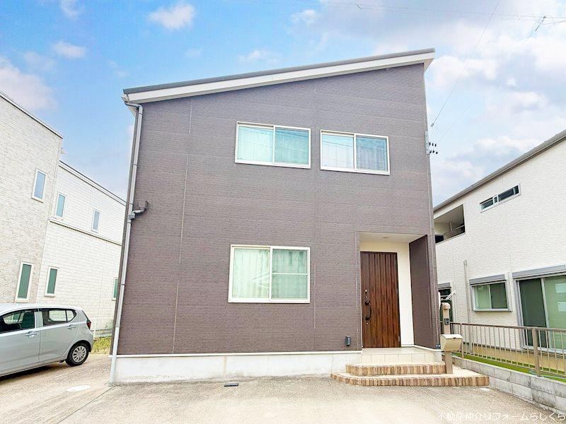 4LDK house in Gamagori, Aichi - Photo 1