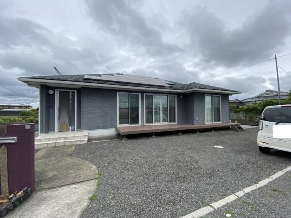 4LDK house in Soo, Kagoshima - Photo 1
