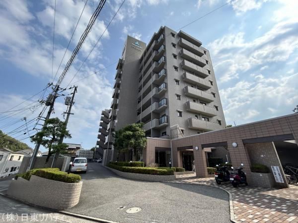 3LDK apartment in Nishi Ward, Hiroshima - Photo 1