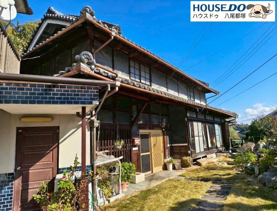 8DK house in Kashiwara, Osaka - Photo 1