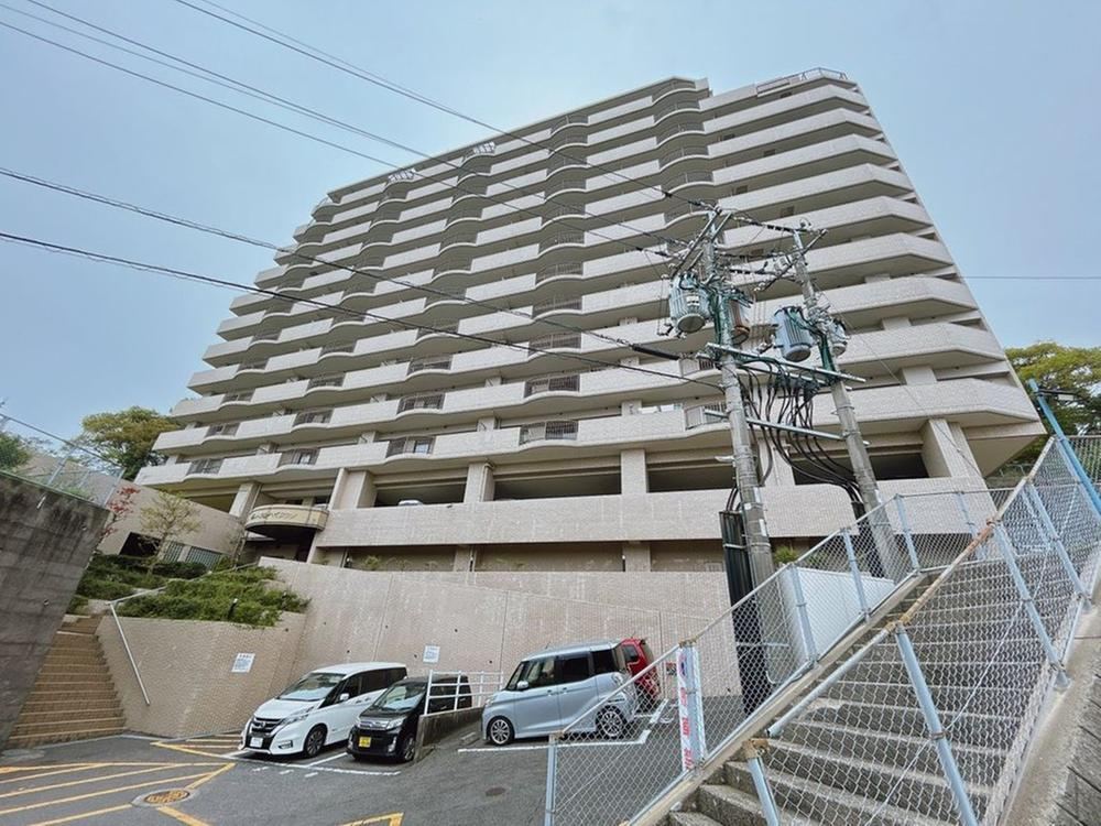 4LDK apartment in Nagasaki, Nagasaki - Photo 1