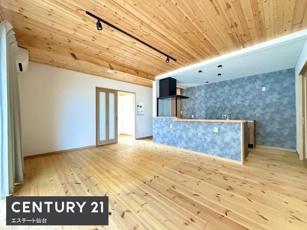 4LDK house in Kesennuma, Miyagi - Photo 1