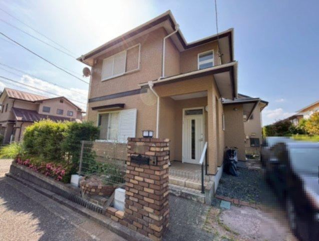 4LDK house in Yachimata, Chiba - Photo 1