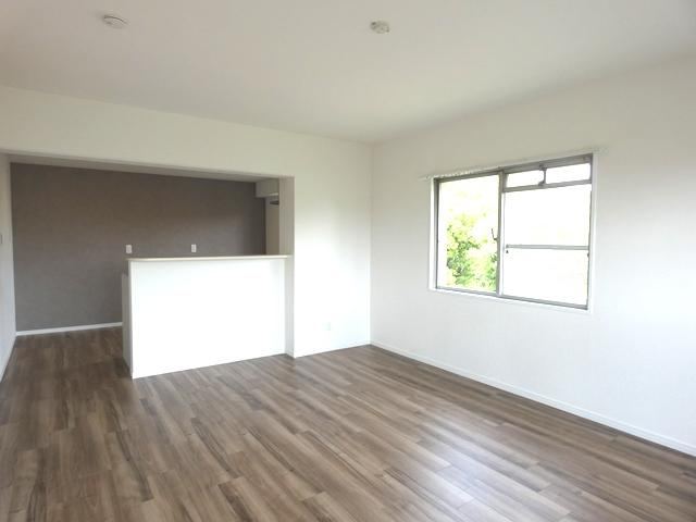 3LDK apartment in Nishi Ward, Hiroshima - Photo 1