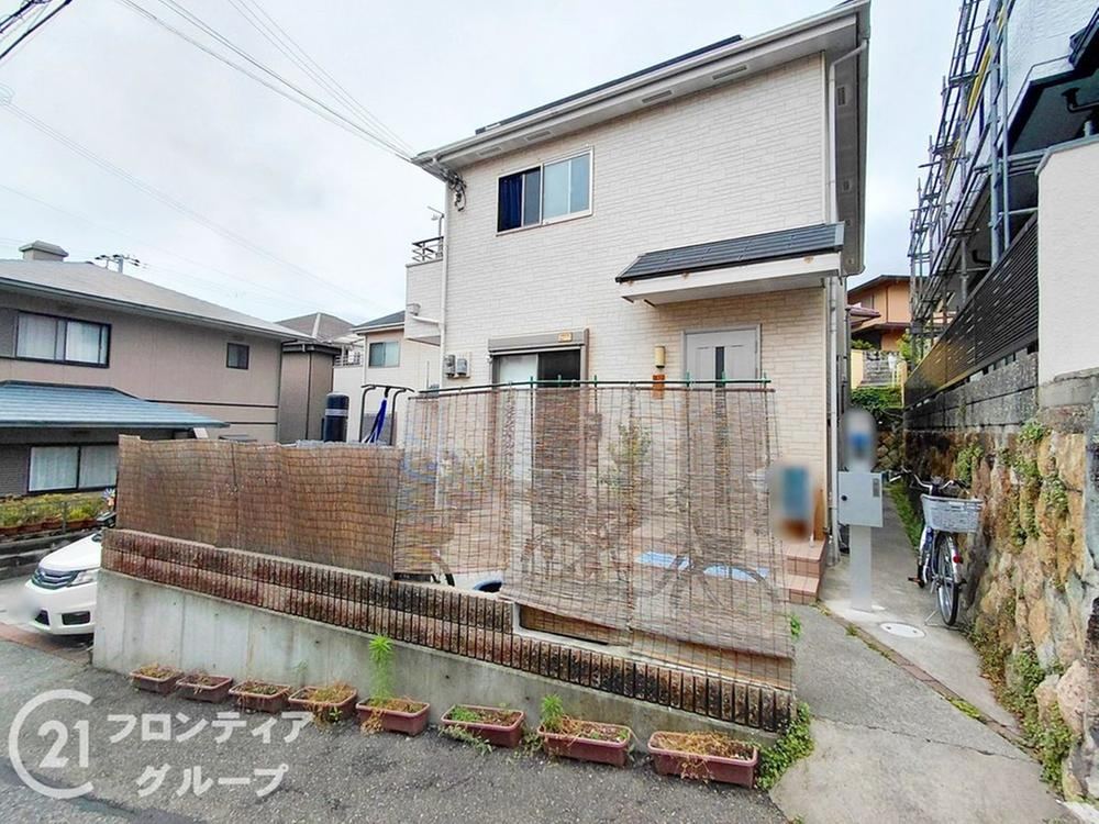 4LDK house in Hyogo Ward, Kobe, Hyogo - Photo 1