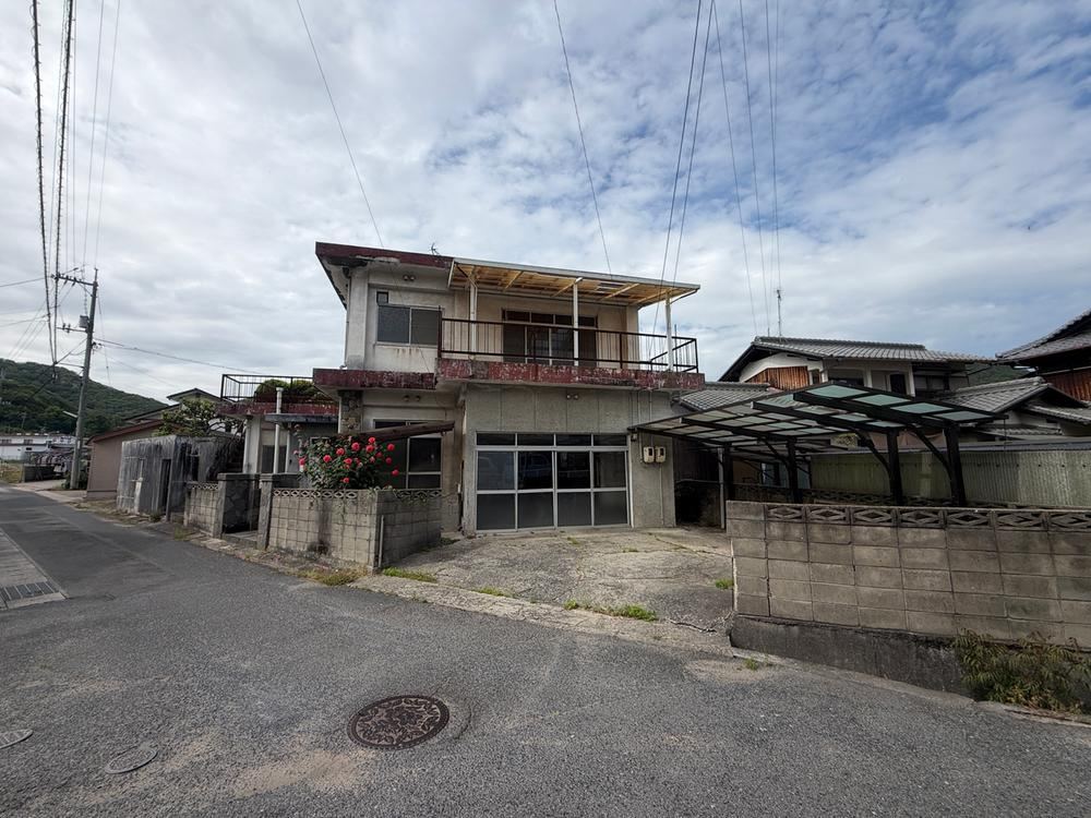 4DK house in Tamano, Okayama - Photo 1