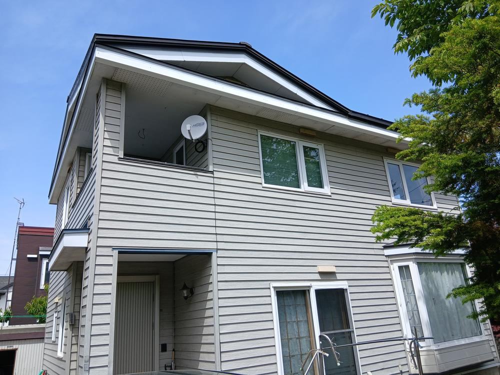 5LDK+S house in Kita Ward, Sapporo, Hokkaido - Photo 1