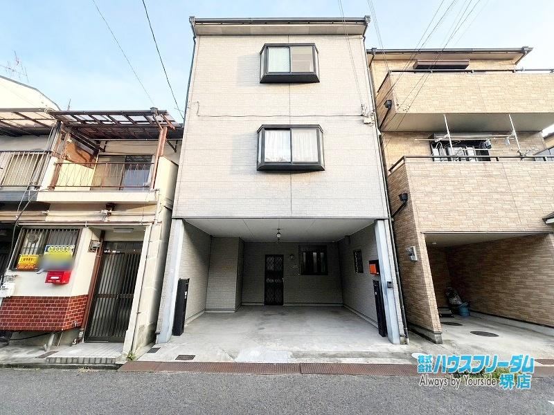 3DK house in Matsubara, Osaka - Photo 1
