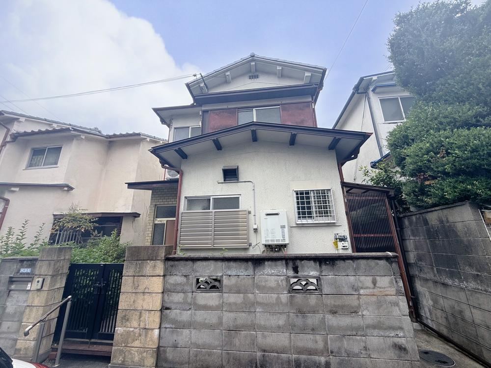 3DK+S house in Neyagawa, Osaka - Photo 1