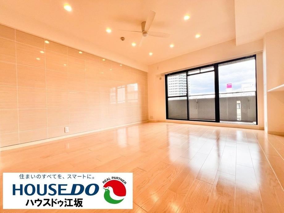 3LDK apartment in Suita, Osaka - Photo 1