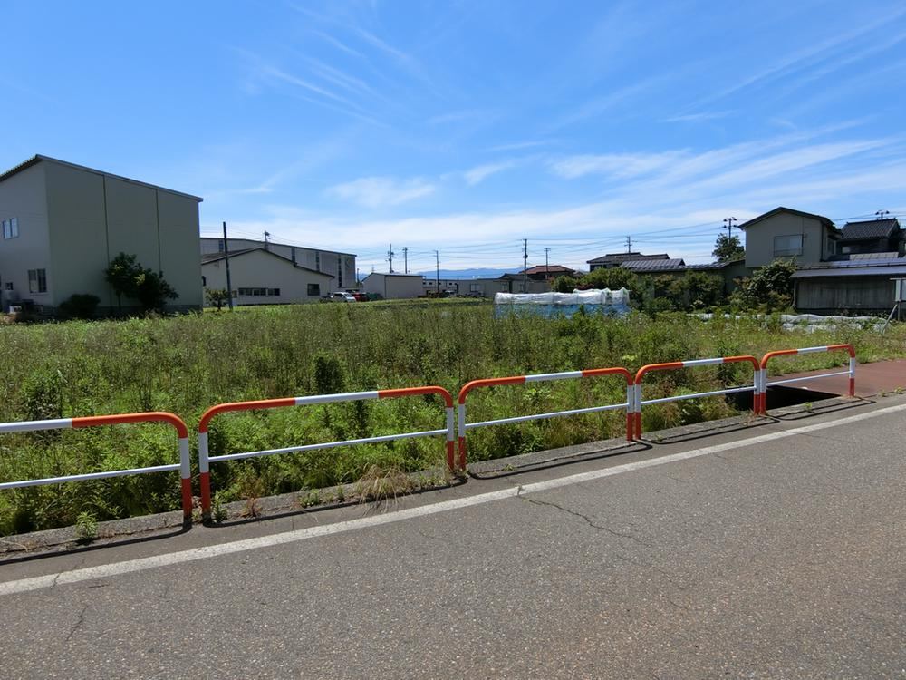 273 m² land in Joetsu, Niigata - Photo 1